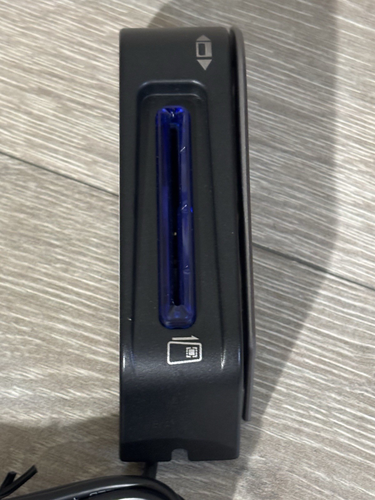 ID Tech Augusta, IDEM-251P, USB Chip and Magnetic Stripe Card Reader