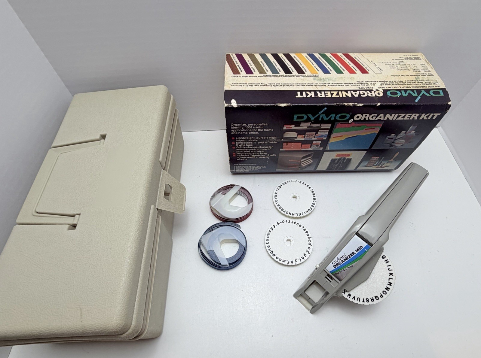 Vintage DYMO Organizer 1610 Label Maker in Original Case w/2 Extra Wheels/Tape
