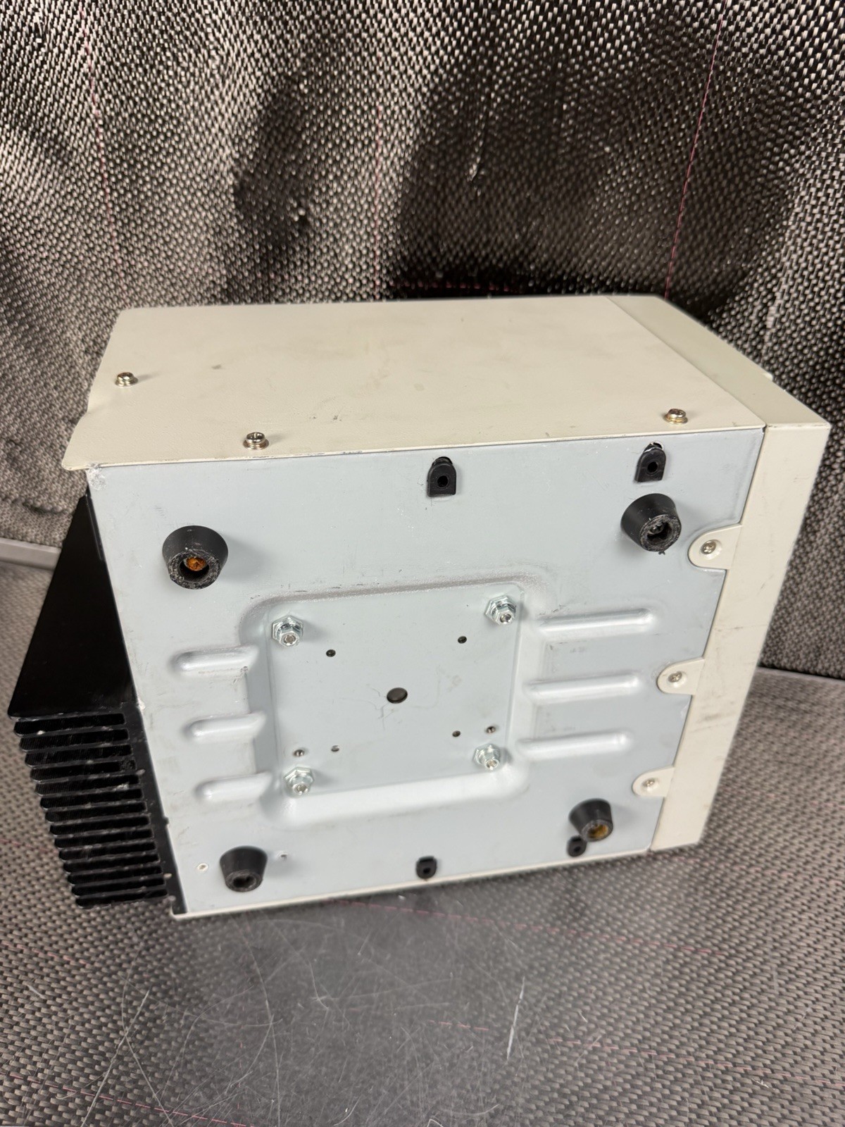 B&K Precision 1672 Triple Output DC Power Supply w/ Power Cable *Ships Fast*
