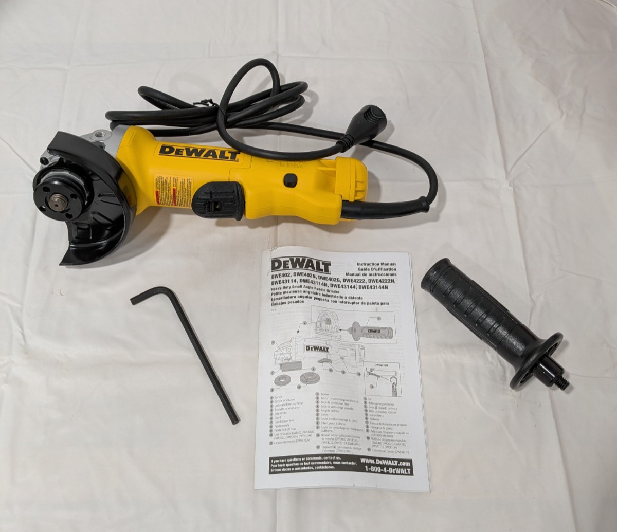 DeWALT Corded Angle Grinder 4-1/2″ Wheel Dia, 11000 RPM DWE402
