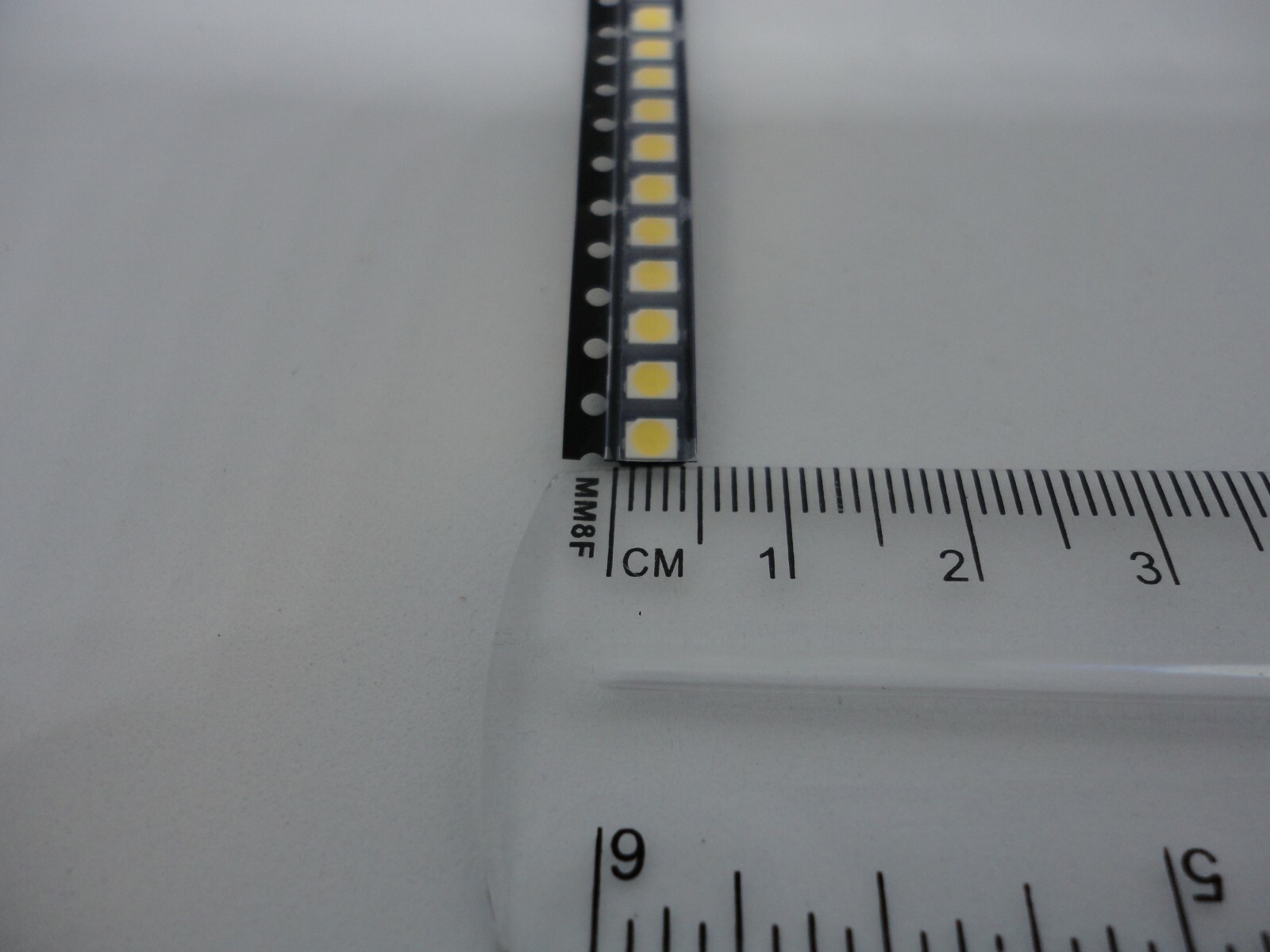20Pcs Pack Lot Bright SMD LED Small Light Emitting Diodes 3528 1210 WHITE Color