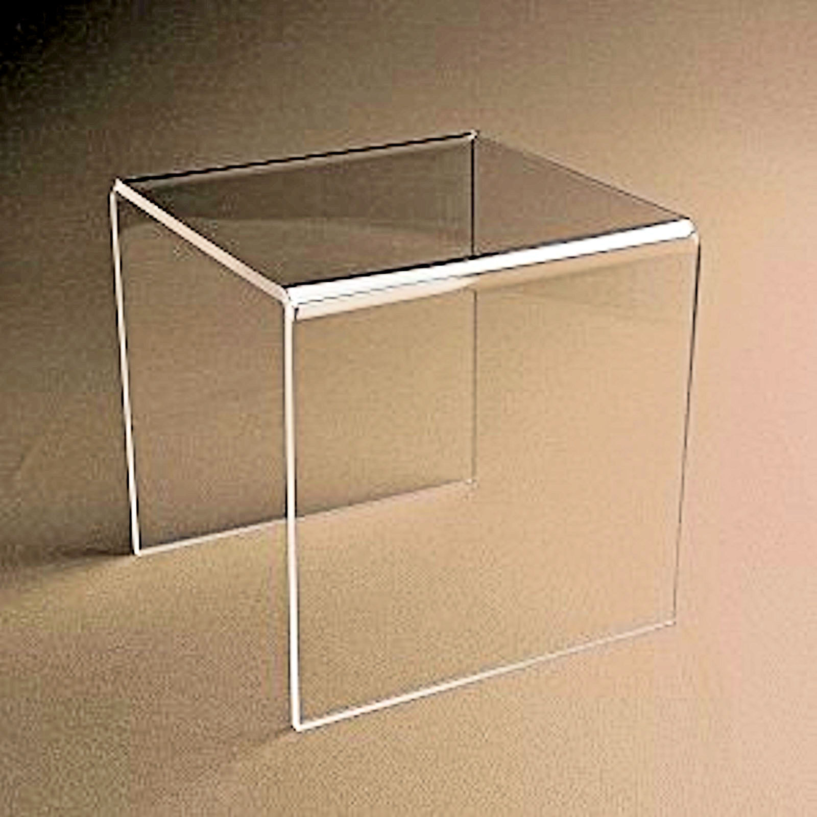 *2 Clear Acrylic / Plastic Risers Display Stand Pedestal 4″ X 4″ X 4″