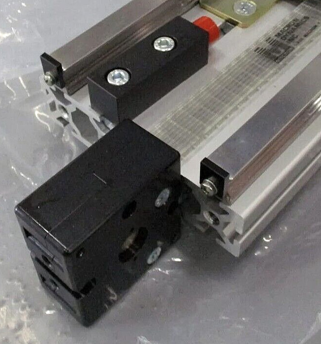 Macron Dynamics 63″ (1600mm) Belt Driven Linear Rail Actuator Parker Rexroth THK