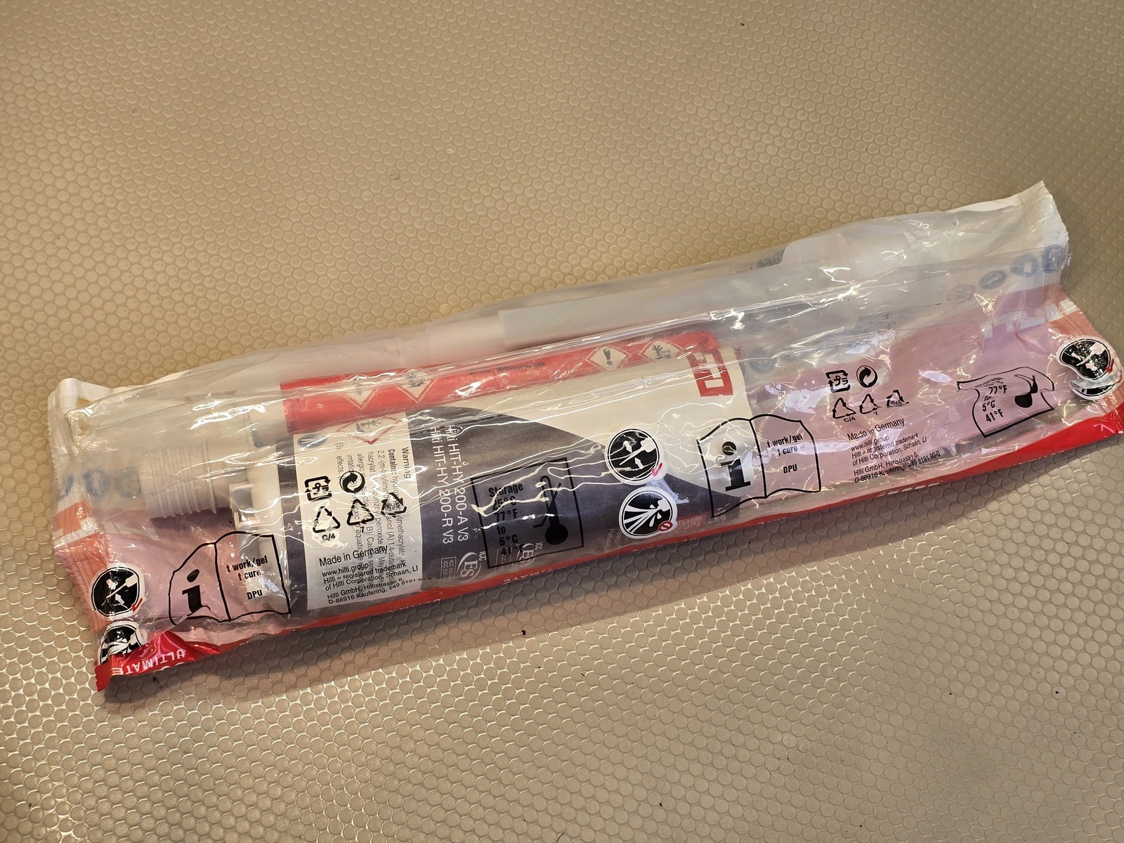 Hilti 2334276 HIT-HY 200-R V3 Injectable Mortar Adhesive Anchor 330ml Expired
