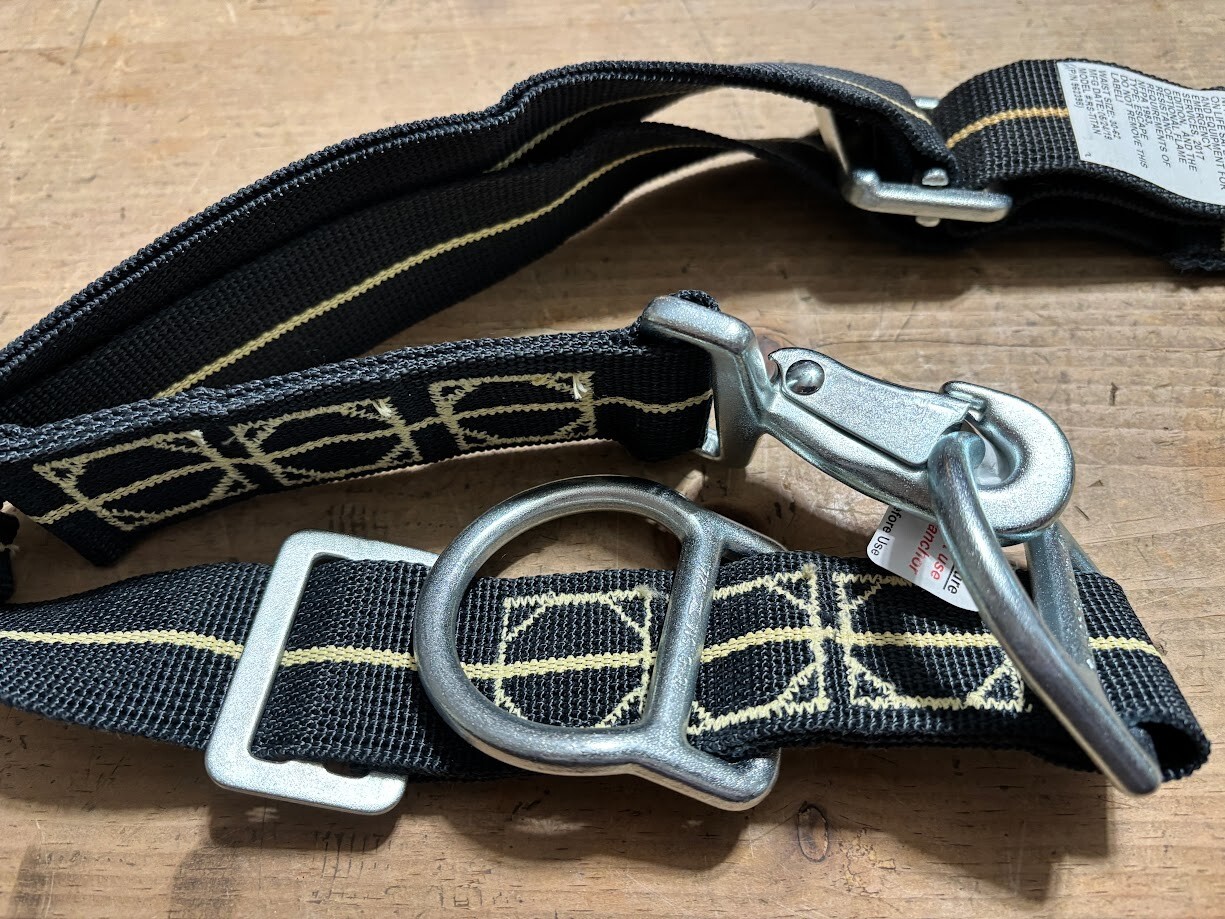 Honeywell Adjustable Life Grip Fire Rescue Escape Safety Belt RP962398 RS-TITAN
