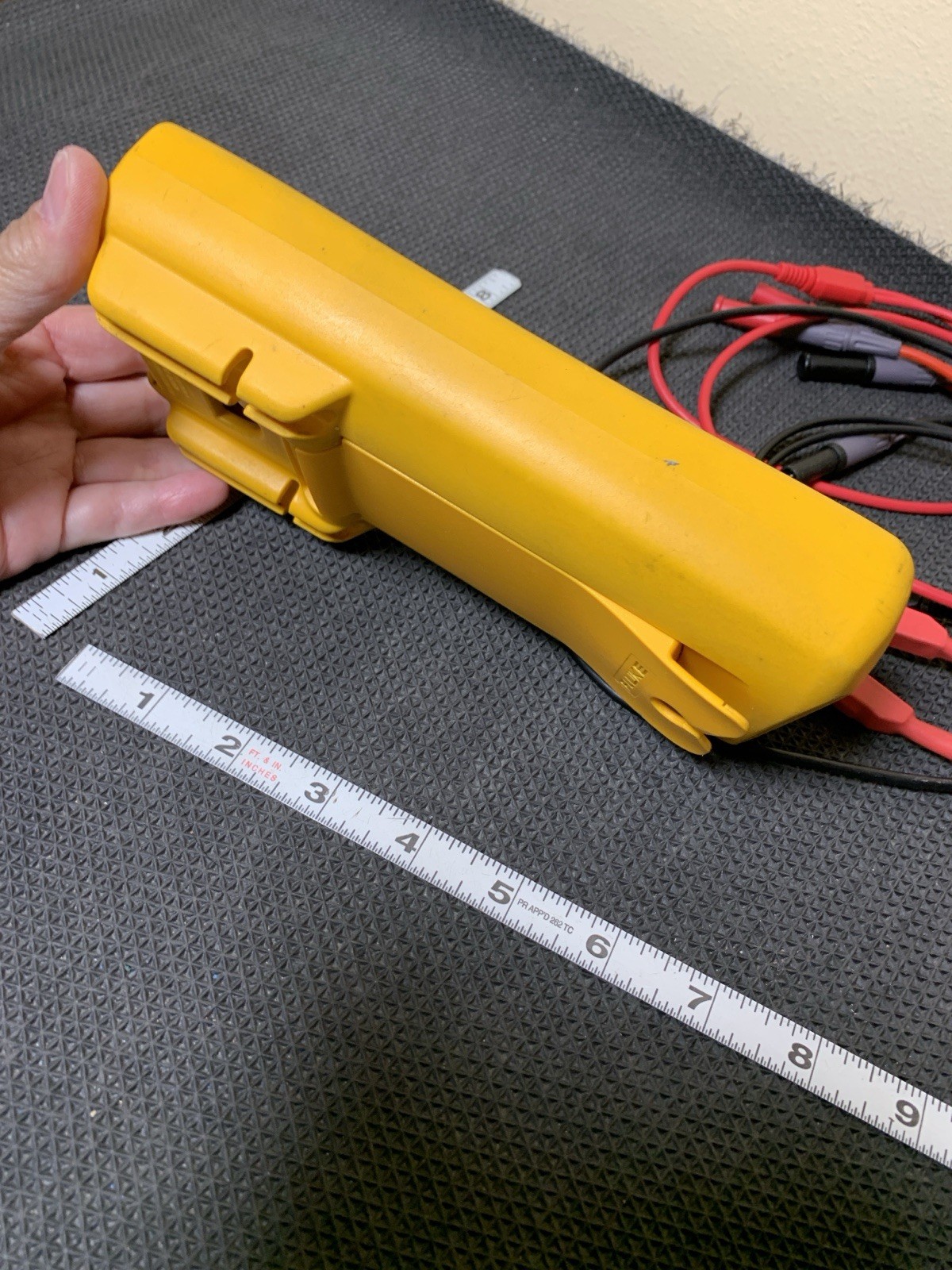 Fluke FLUKE 87-V Handheld Multimeter
