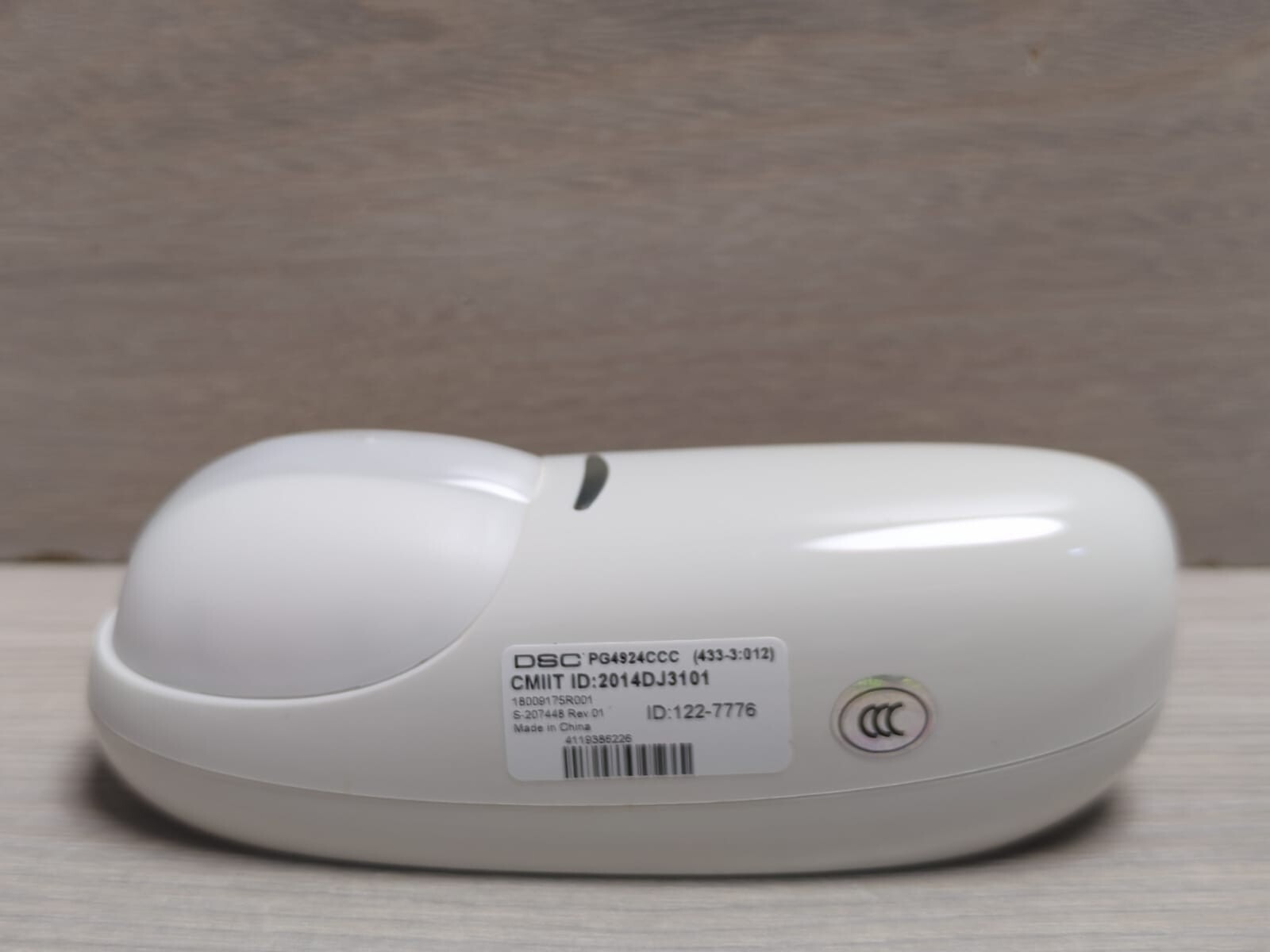 LOT 2 PCS DSC PG4924CCC WIRELESS CURTAIN PIR MOTION DETECTOR
