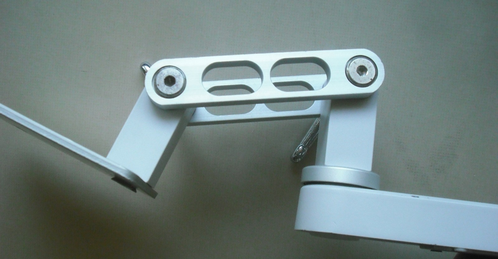 ICW Dental Medical Monitor Display Arm Folding Wall Mount 19″ Max 12″ Arm