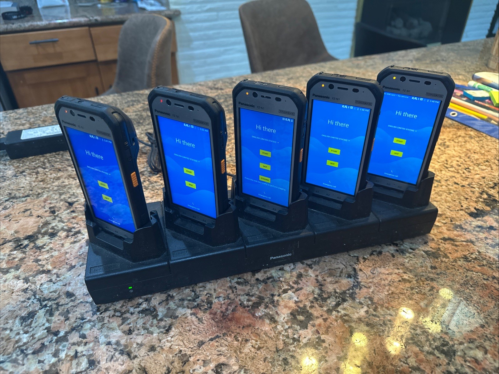 Panasonic FZ-N1EB ToughBook Mobile Handheld Scanner Unlocked Lot Of 5 W/DockChrg