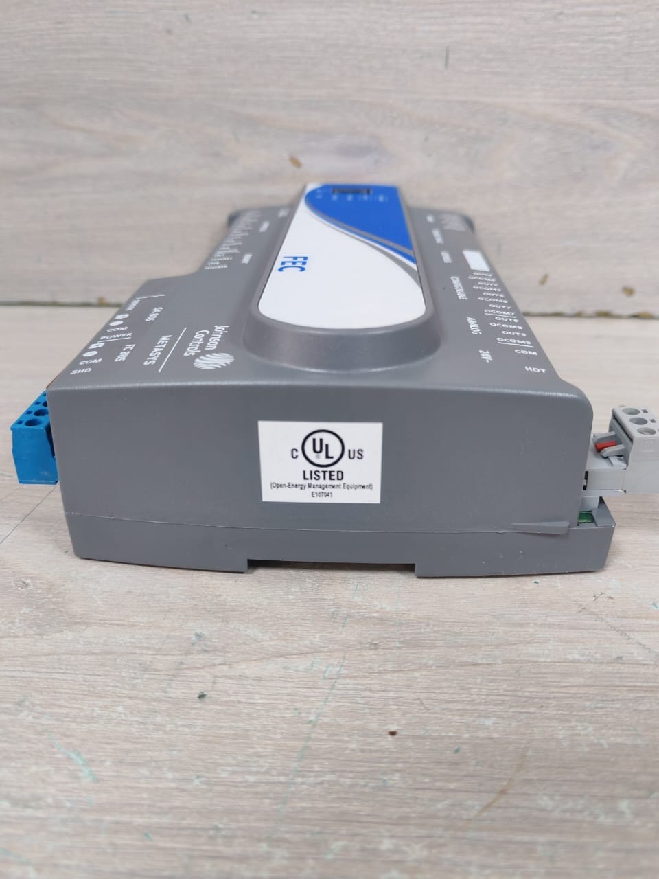 JOHNSON CONTROLS MS-FEC2611-0 FIELD EQUIPMENT CONTROLLER 17 POINT