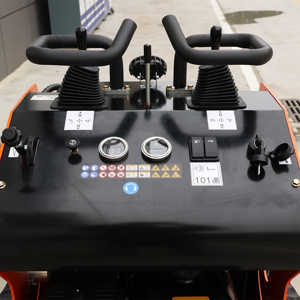 24HP Mini Skid Steer Tracked Loader 3-Pumps 2-Cylinder Gas Engine +3 Attachments
