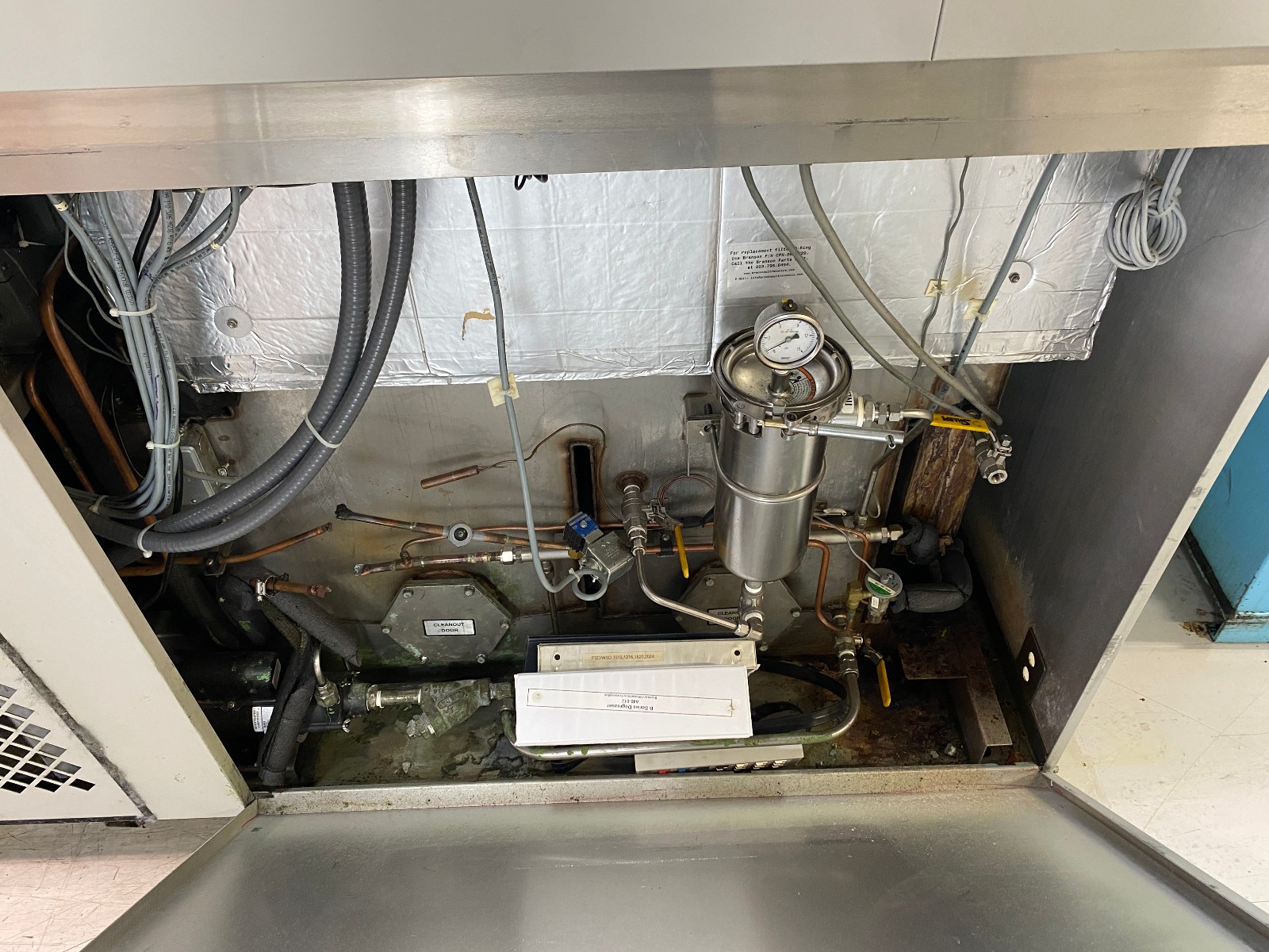Branson Ultrasonic 1950R Ultrasonic Vapor Degreaser And TDR Lift