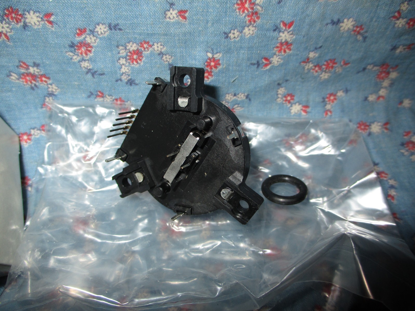 b. NOS Sony 1-466-302-11 Switch Rotary Made in Malaysia