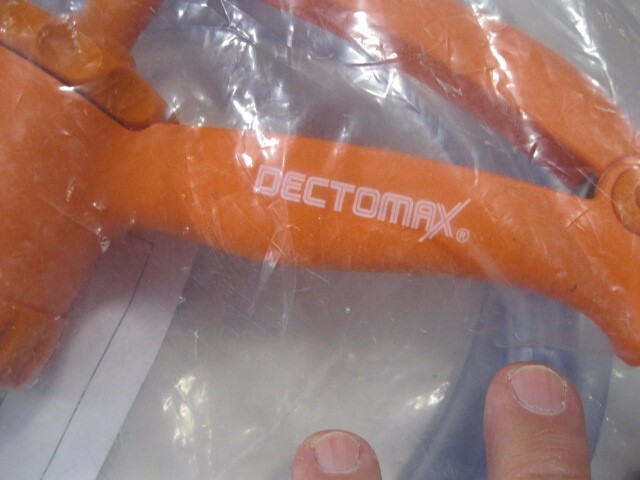Neogen Zoetis Pour-On Gun 65 Ml With PP Barrel With Soft Tubing