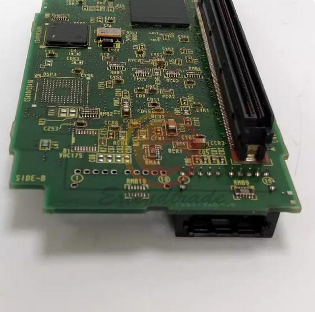 ONE Used FANUC Servo Card A20B-3300-0768