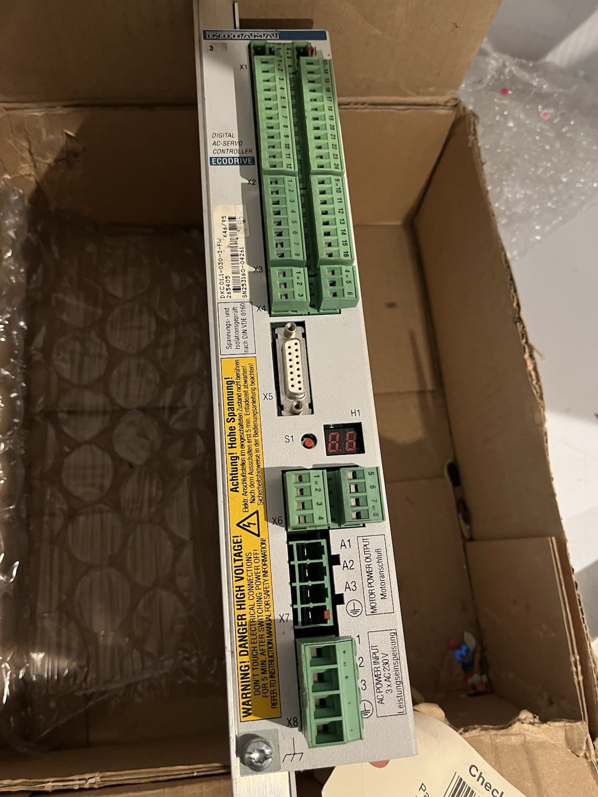 Indramat DKC01.1-030-3-FW Servo Drive