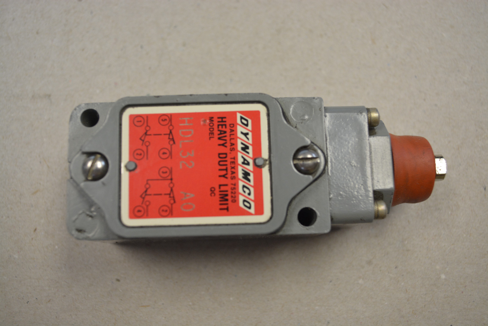 DYNAMCO Heavy Duty Limit Switch MODEL:HDL32 AO