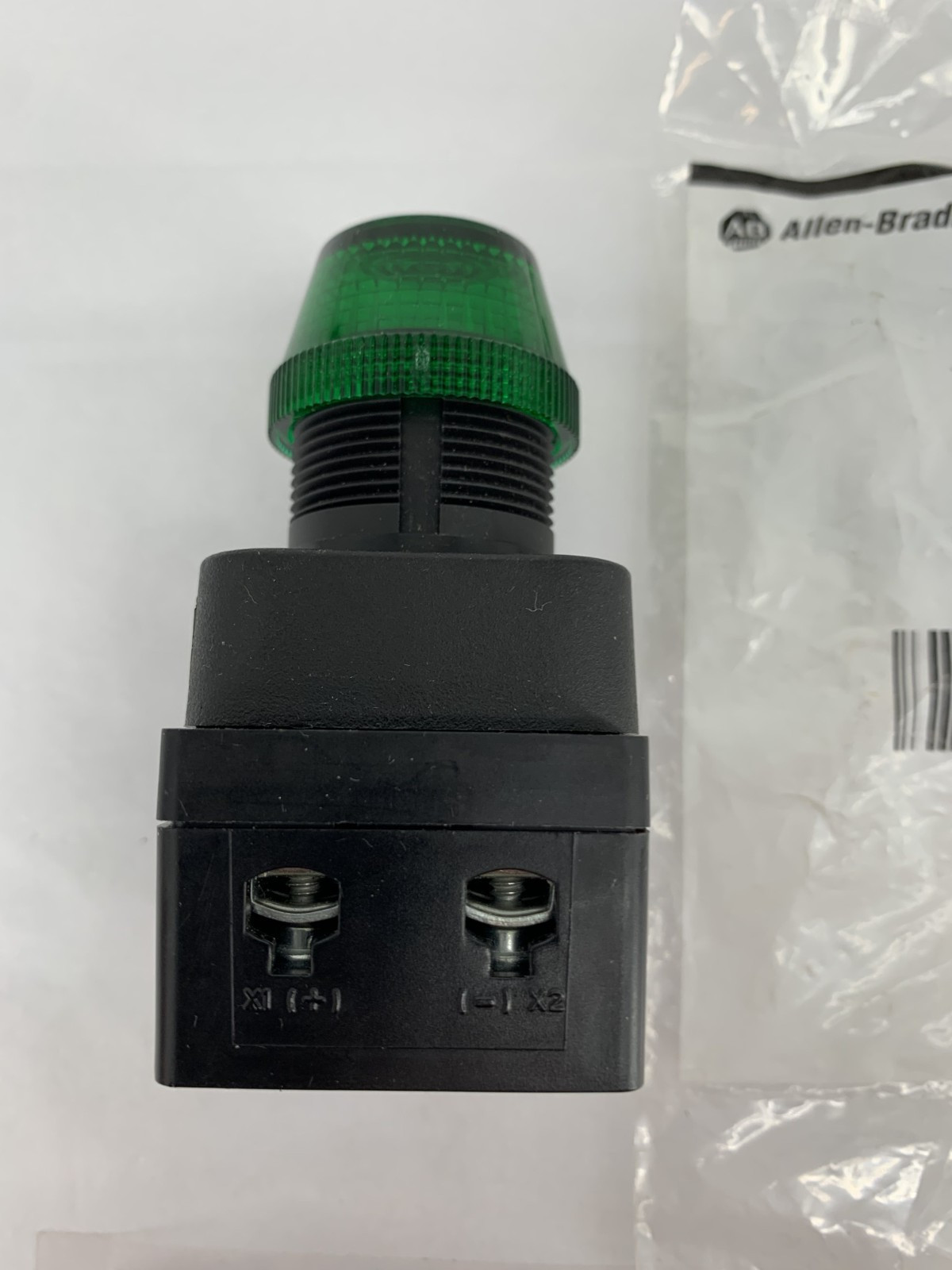 Allen-Bradley 800H-QRH2G Pilot Light Green w/800TC-N374 Power Module 12-130VAC