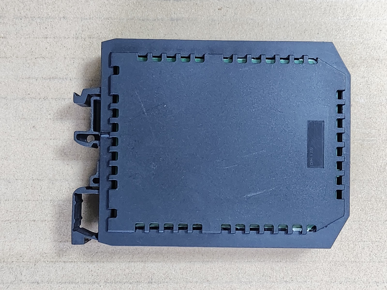 CC-E I/I ABB ANALOG SIGNAL CONVERTER 1SVR011718R2500
