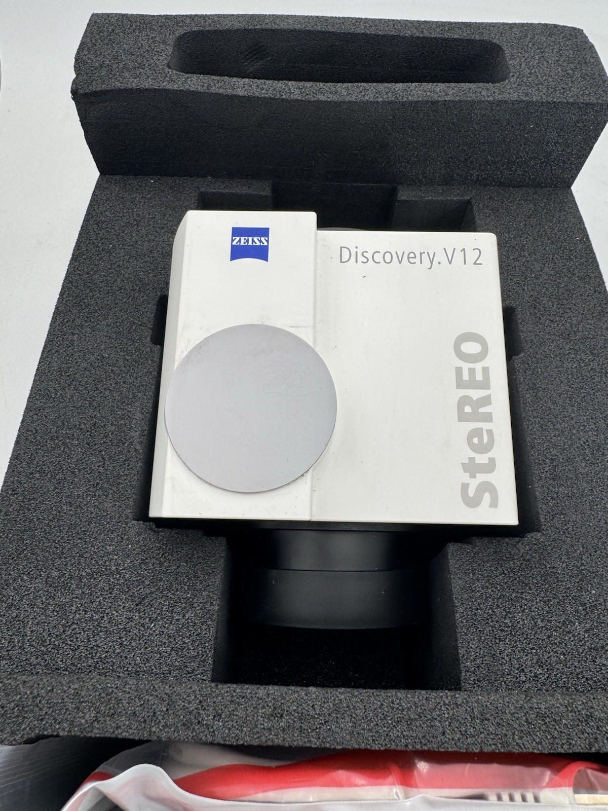 Zeiss Discovery V12 SteREO Microscope Body 435001-9901