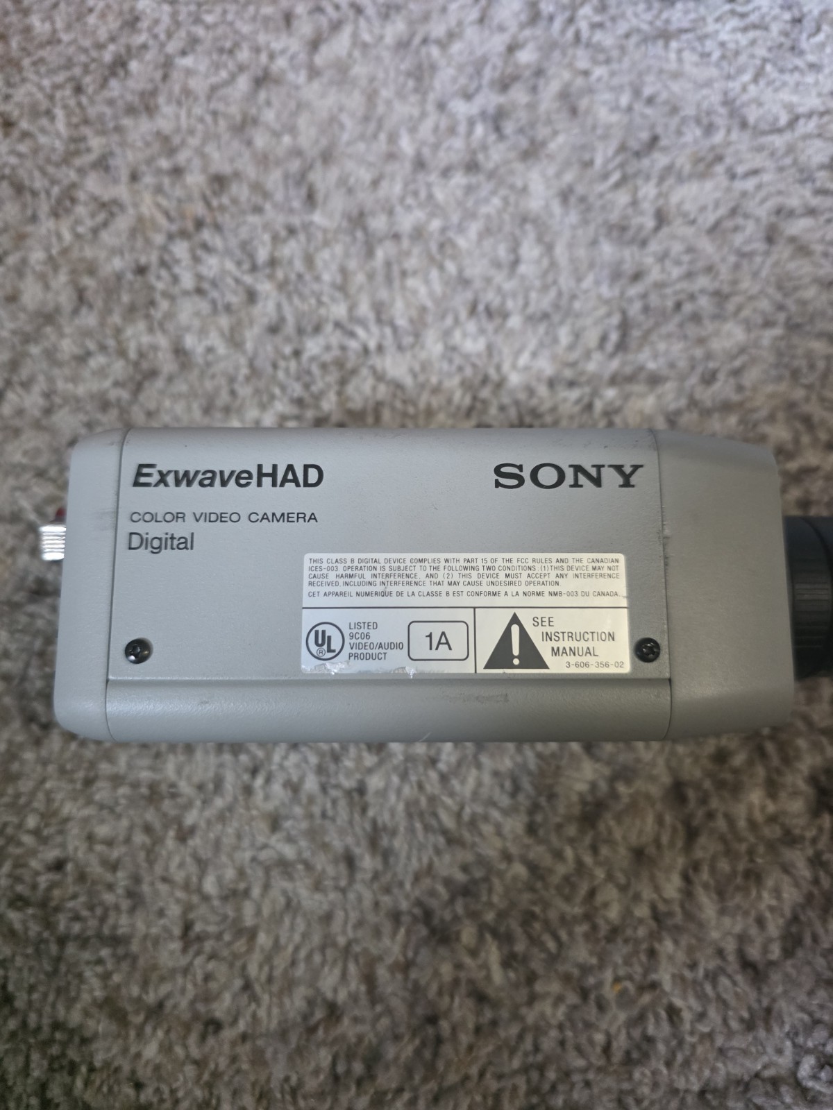Sony SSC-DC334 Exwave HAD Color Camera w/ Cosmicar Pentax 3.5-8mm Lens