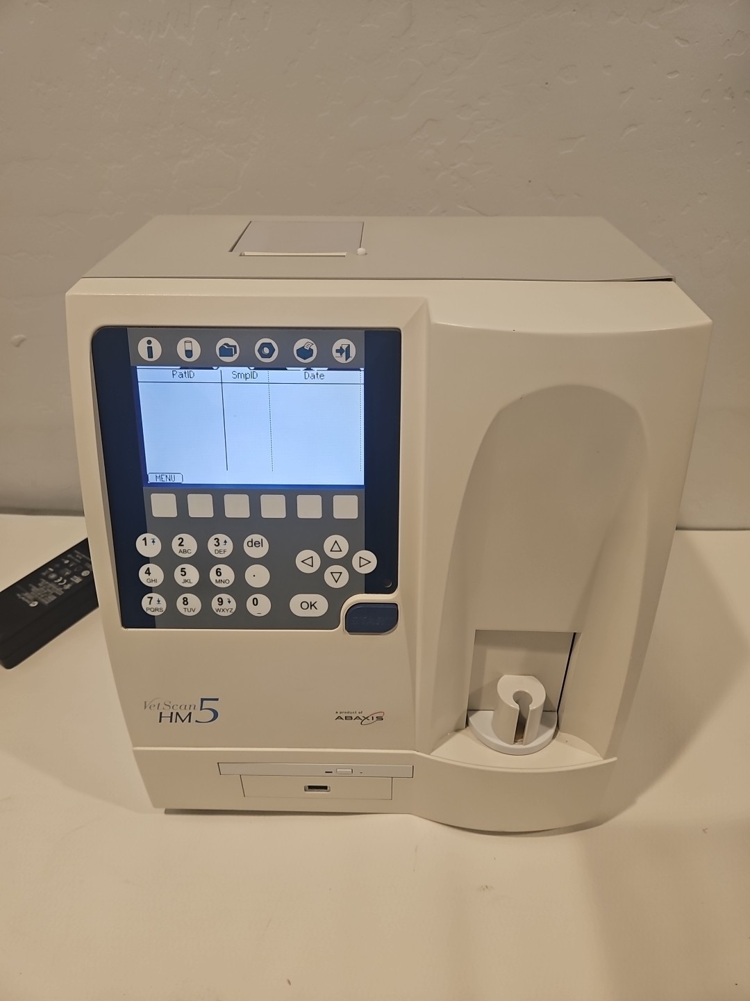 Abaxis Vetscan HM5 Hematology Analyzer