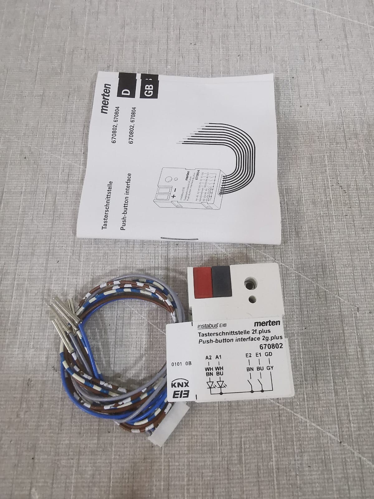 LOT 2 pcs MERTEN 670802 Test Sensor KNX