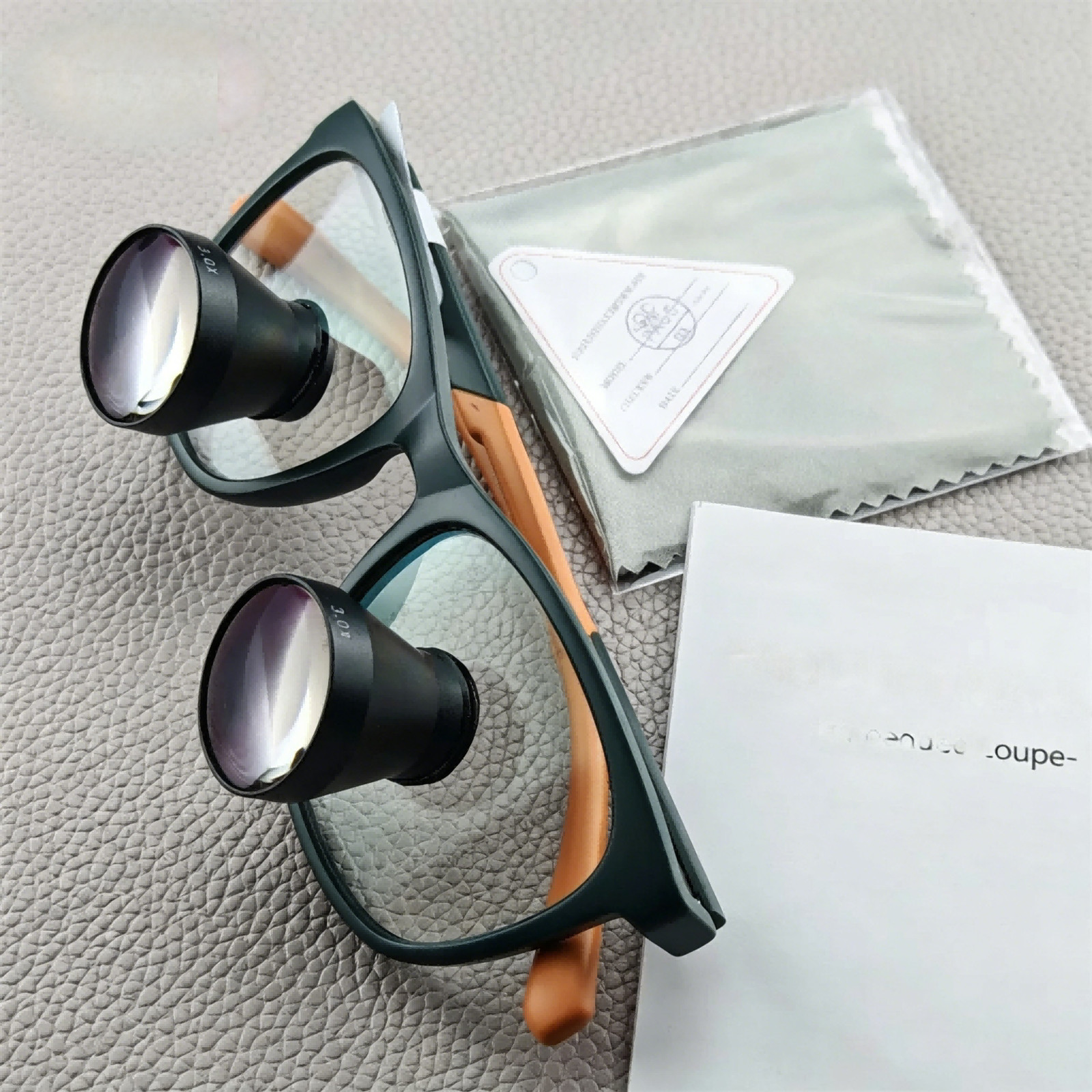 48g Ultra-Light Dental Surgical Loupes 2.0X 3.0X Ergonomic TTL Magnifier Glasses