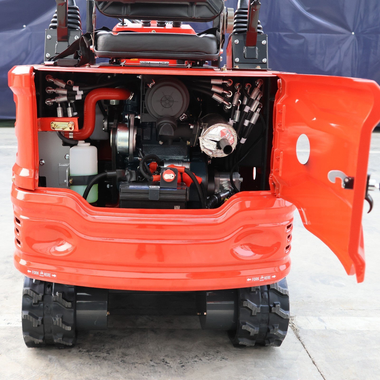 FREE SHIP 1.4Ton Diesel Mini Excavator Kubota Crawler Hydraulic Thumb Digger USA