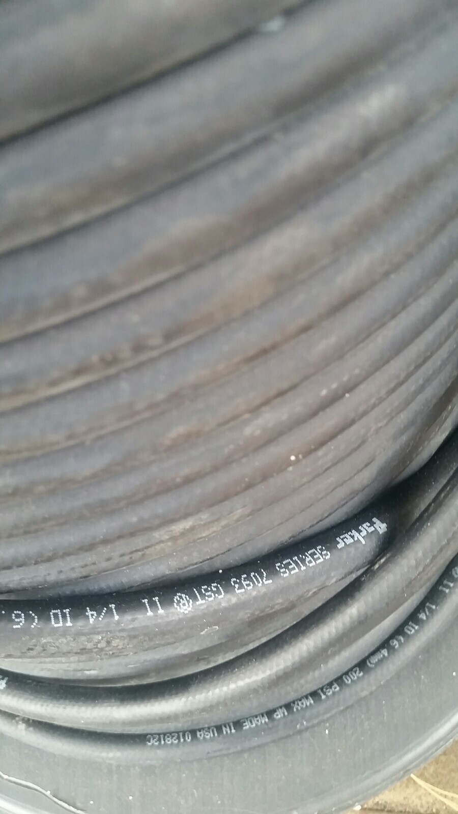 Parker 1/4″ ID Hose (6.4mm) Series 7093 GST II. 200 psi max. 25 foot length. T1
