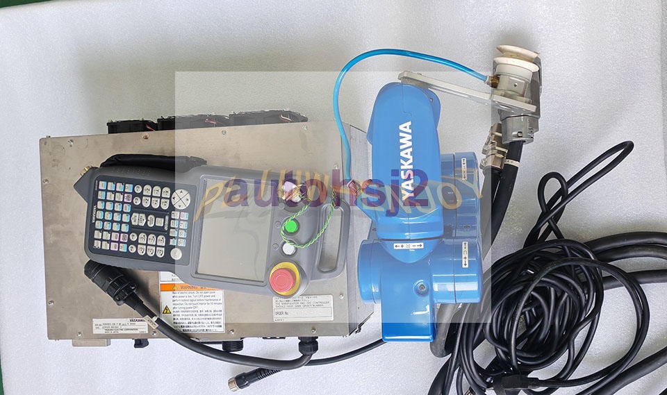 USED YASKAWA MOTOMINI ROBOT 0.5kg(YRC1000Micro controller JZRCR-APP01-1 Pendant)