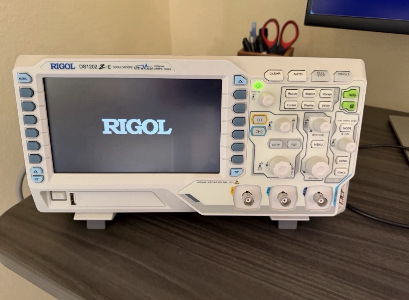 Rigol DS1202Z-E Digital Oscilloscope – 2 Channel – Excellent Condition