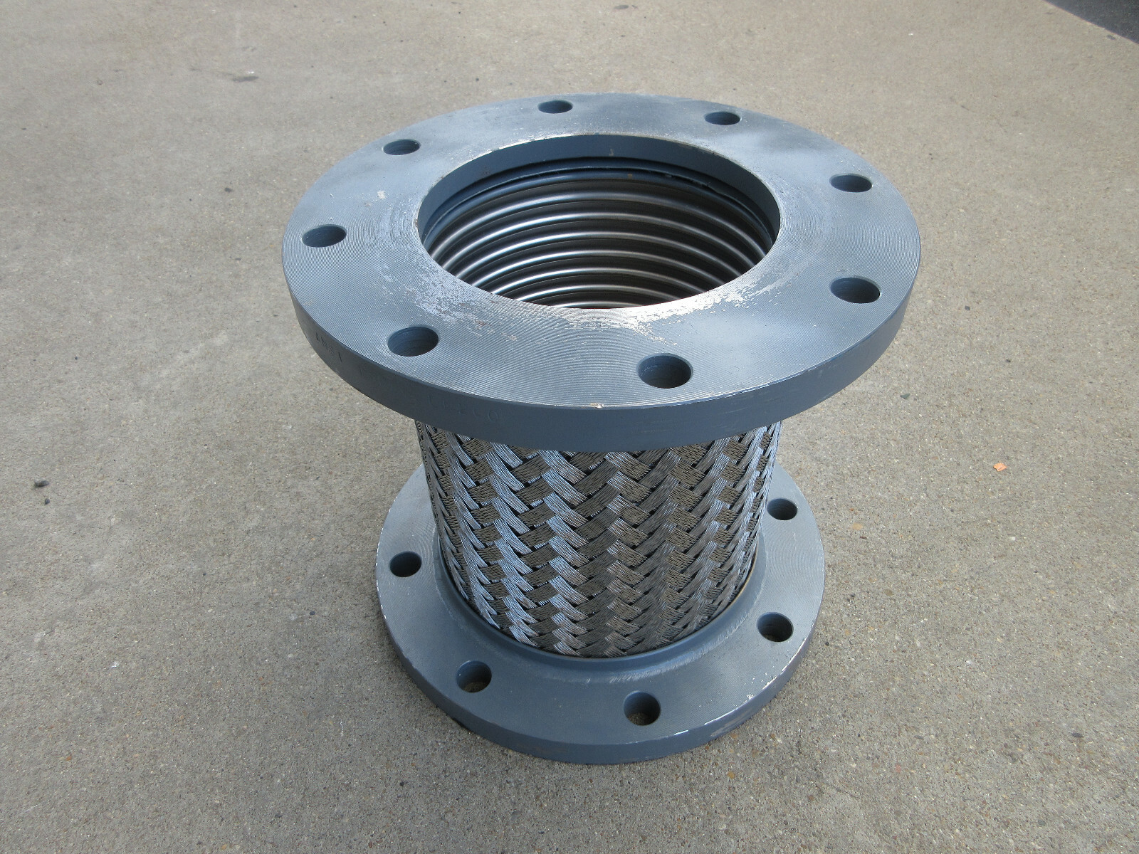 FNW Stainless Steel Flexible Connector 8″ x 12″ interior dimensions