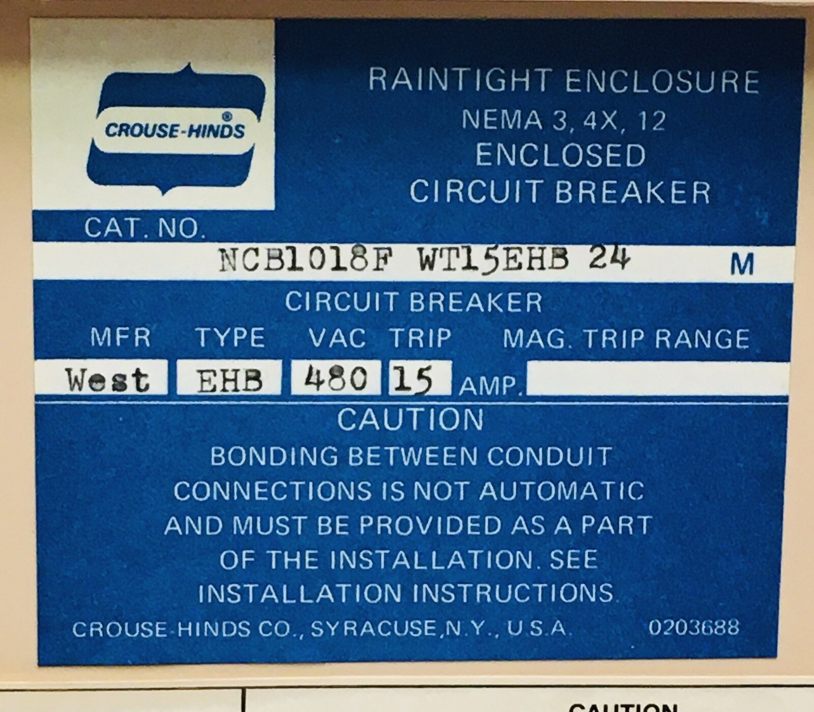 CROUSE HINDS NCB1018F-WT15EHB24 15 AMP NCB SERIES CIRCUIT BREAKER ENCLOSURE NEW!
