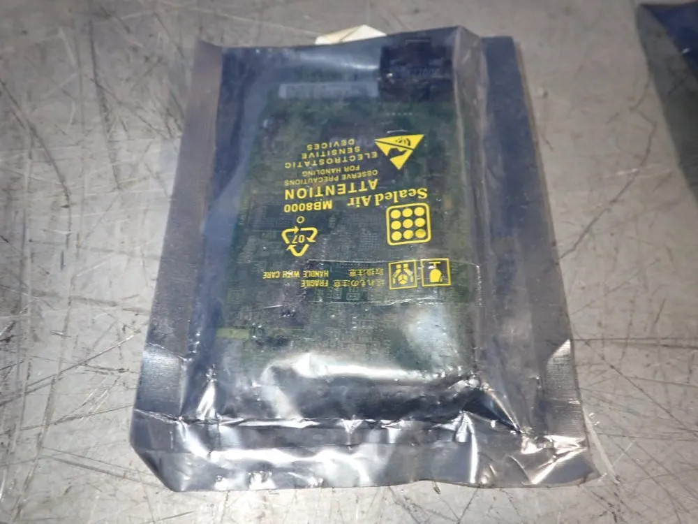 FANUC A20B-3300-0768 SERVO CARD 12250270081