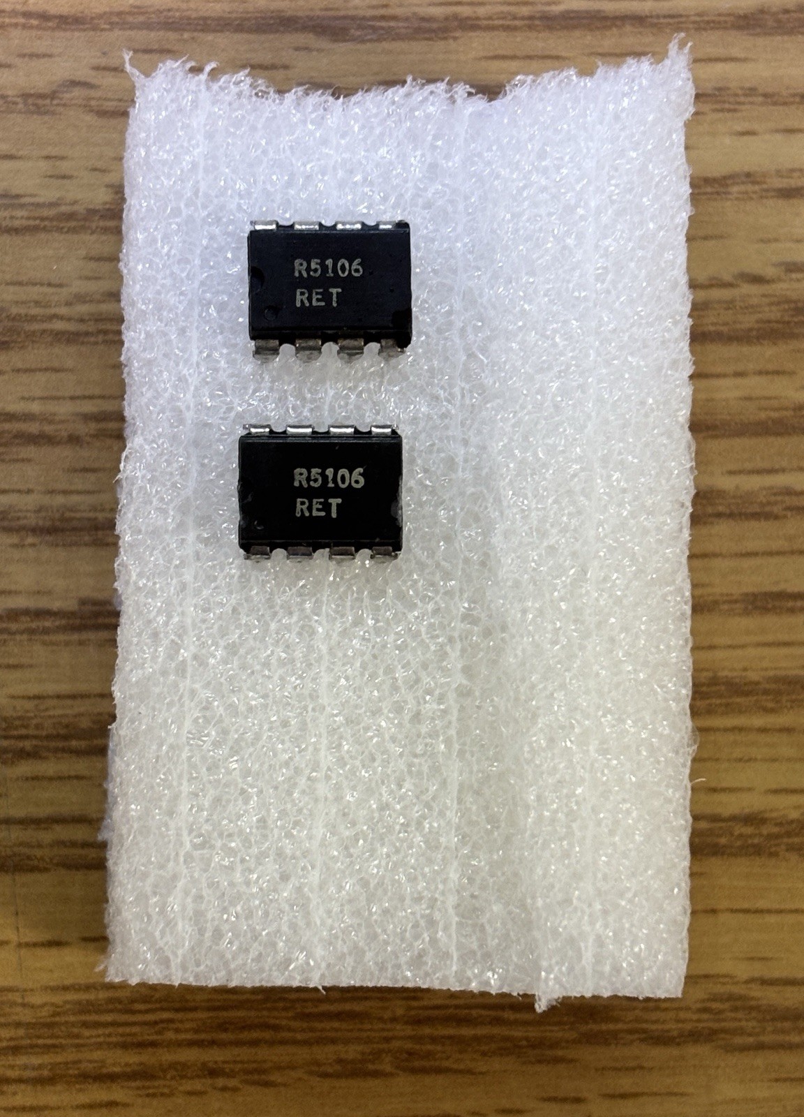 LOT OF 2 Reticon RET R5106 Analog Delay IC