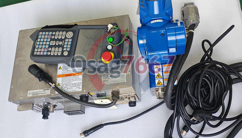 USED YASKAWA MOTOMINI ROBOT 0.5KG(YRC1000MICRO CONTROLLER JZRCR-APP01-1 PENDANT)