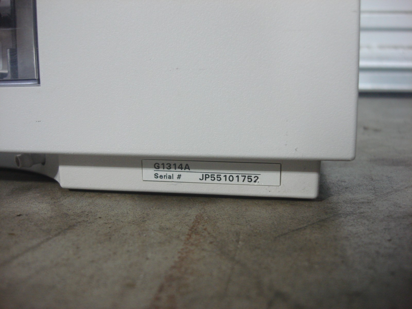 Agilent HP 1100 Series HPLC System G1329A G1311A G1314A G1316A G1330B G1322A