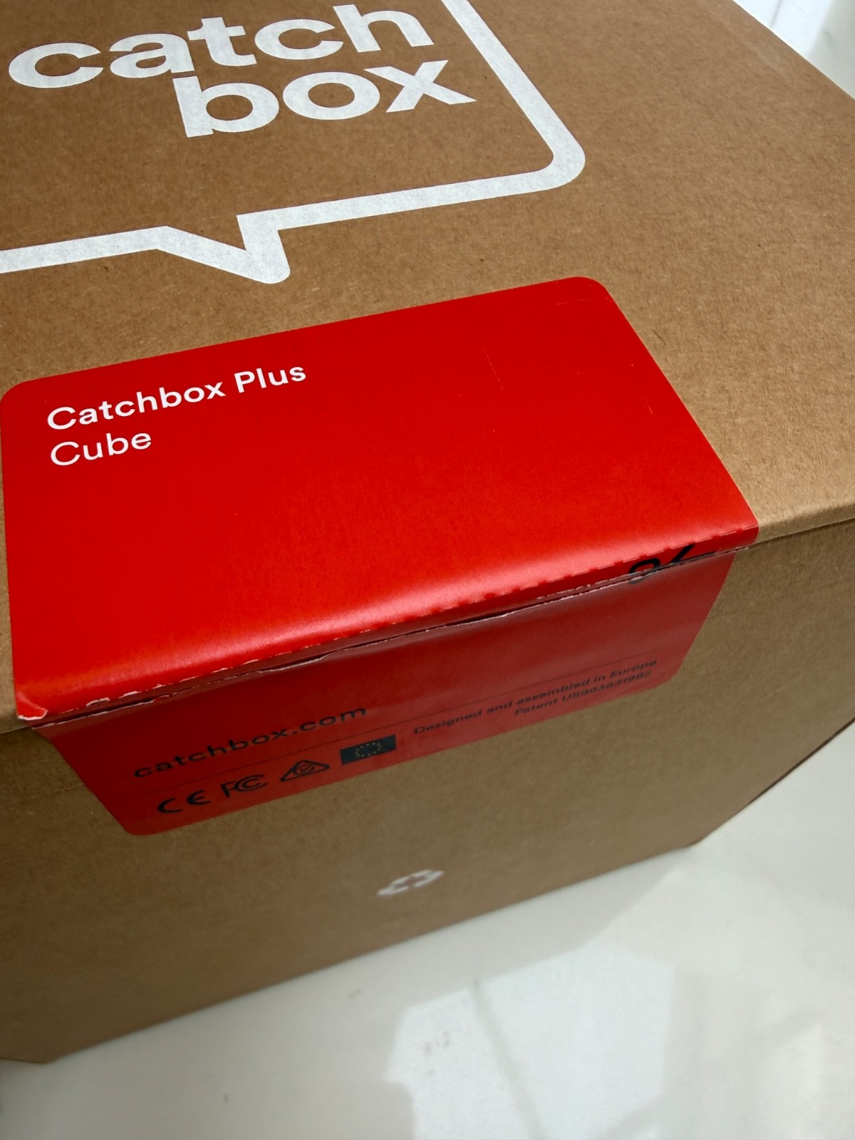 Catch Box Plus Cube with Charging base – NEW / Open box – Catchbox VAT REG