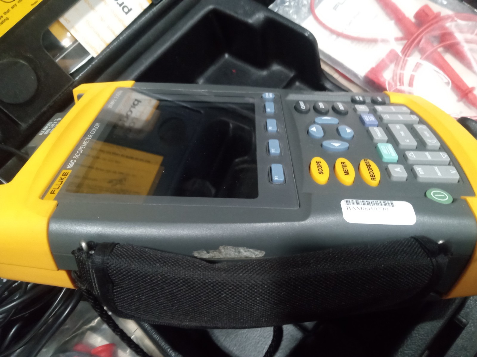 Fluke 199C ScopeMeter Color 2.5GS/s Dual-Input 200MHz HandHeld Oscilloscope