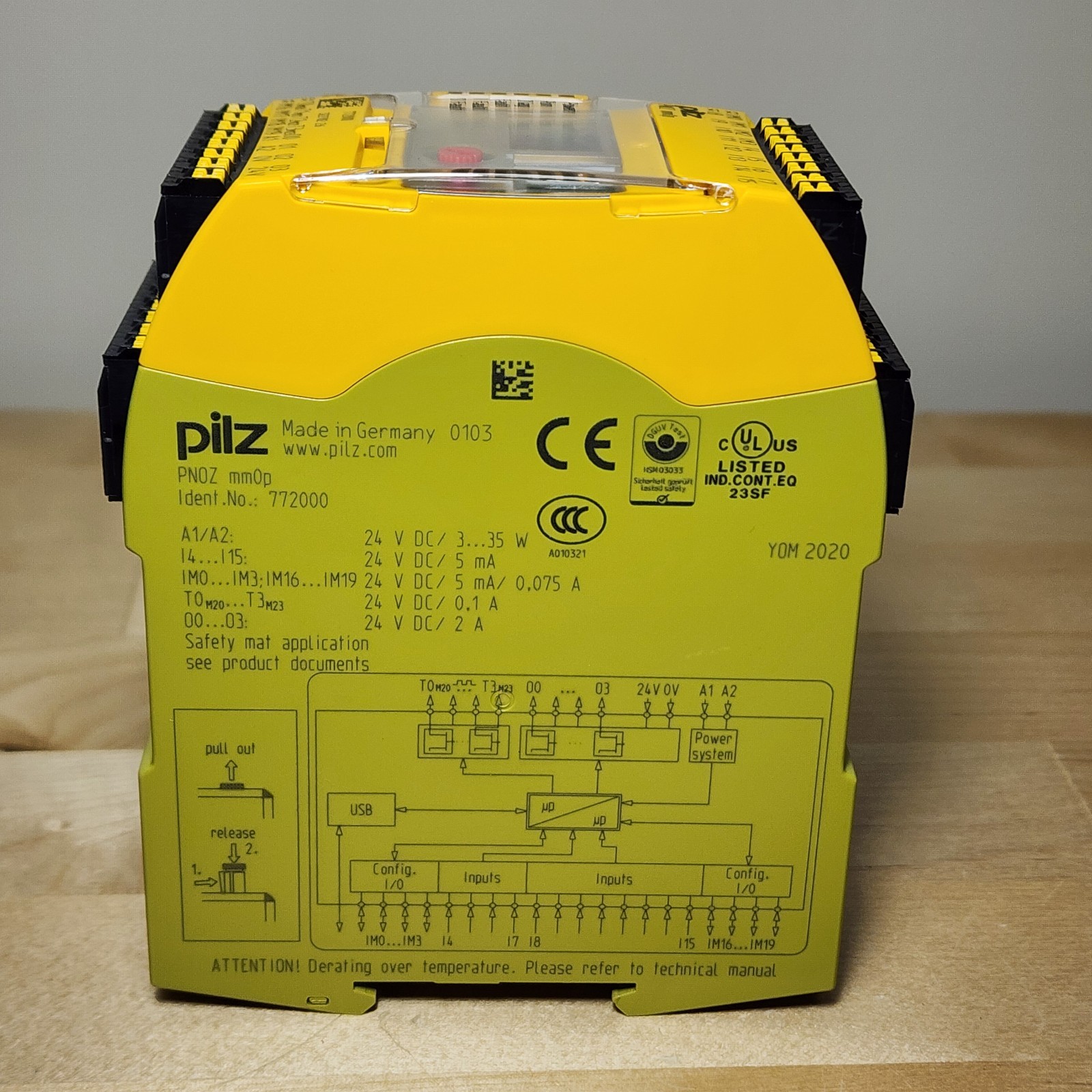 Pilz 772000 PNOZ mm0p 24VDC Safety Relay Controller PNOZmulti Mini Base Unit
