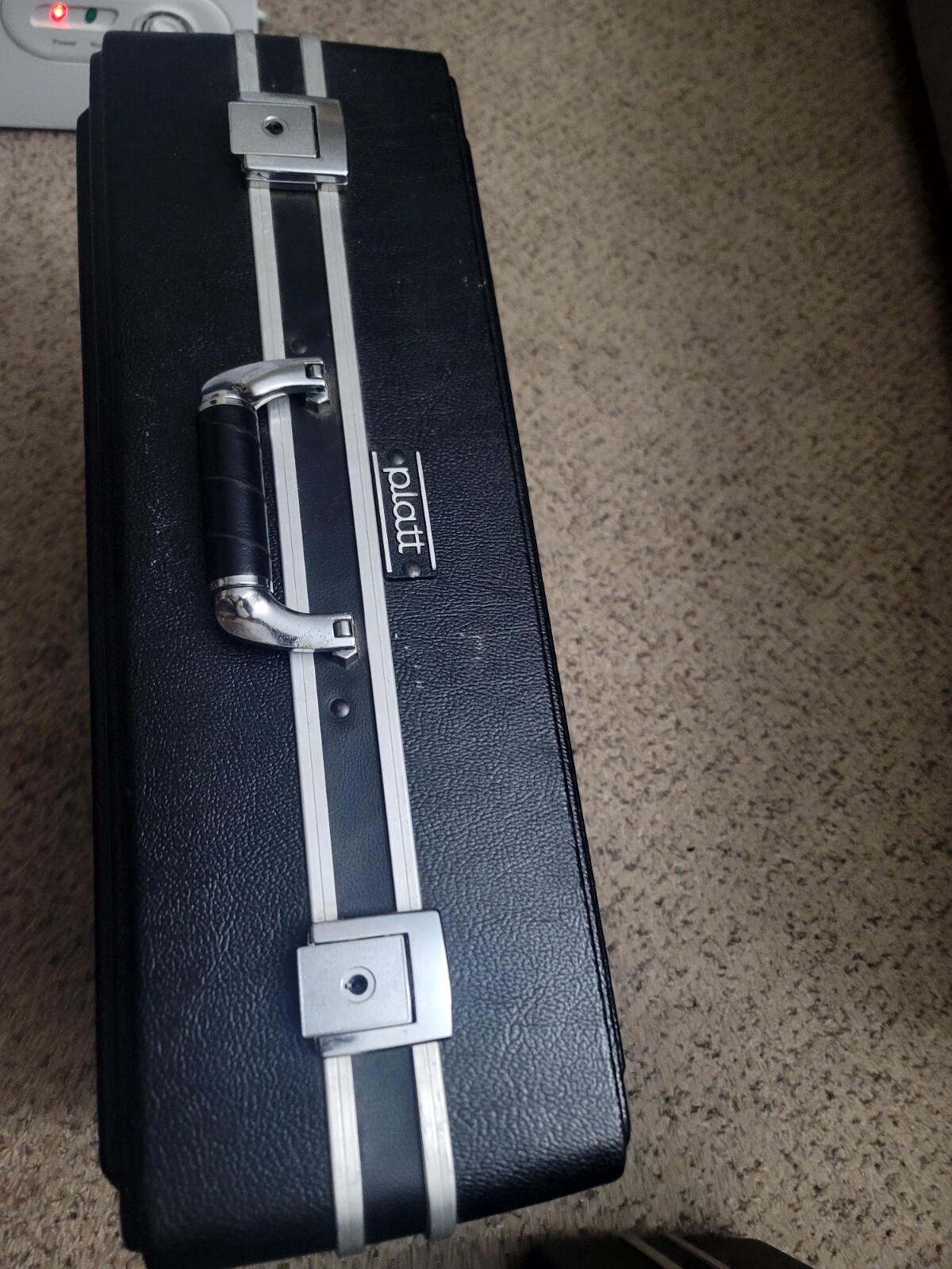Platt 2207 Luggage Medium Duty ABS Case Inetrior Dimensions 22×16×7
