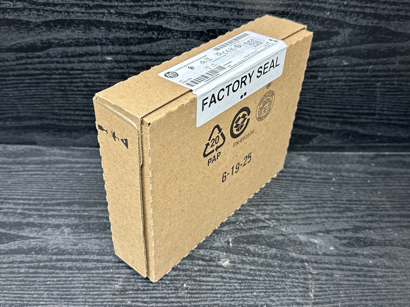 2025 Surplus Sealed1756-IF8I IF81 ControlLogix Input Module 8 Pt