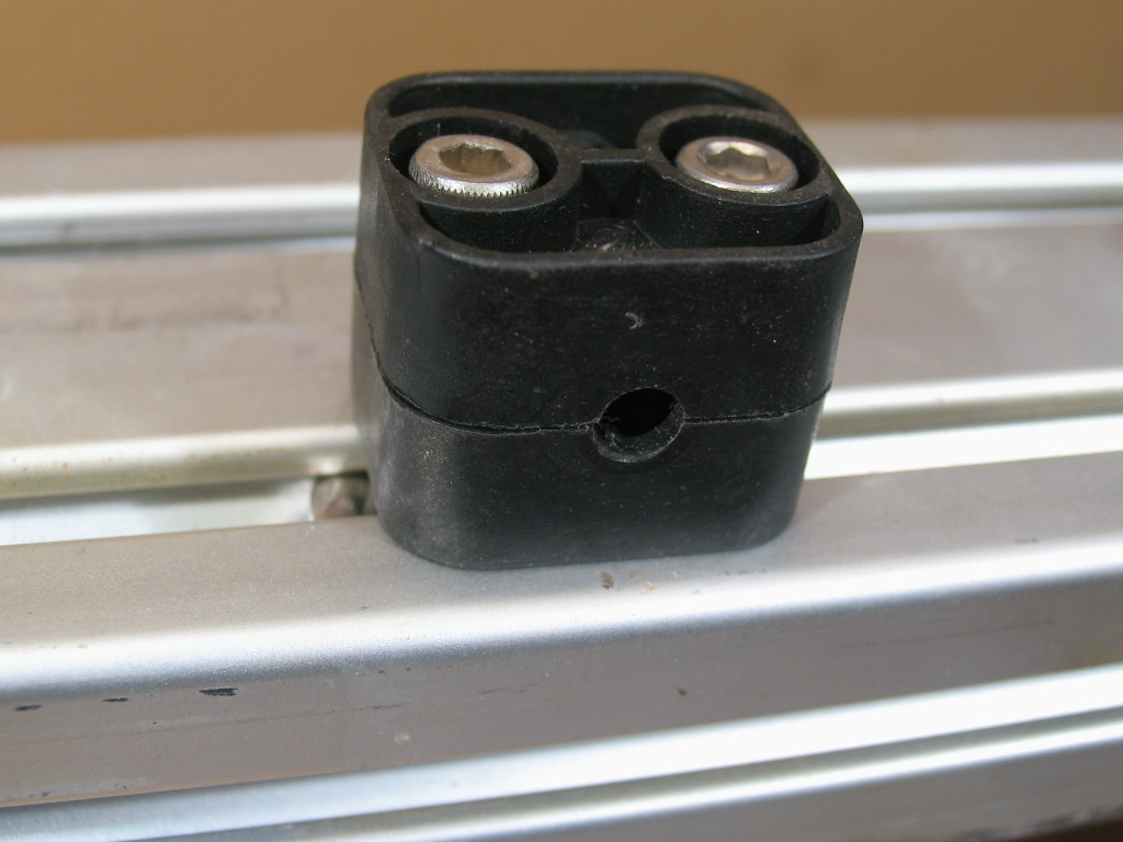 1/4″/ 6.4mm PARKER Tubing PP Clamp Assembly for Rails w/SS Hardware (Gr.1a)