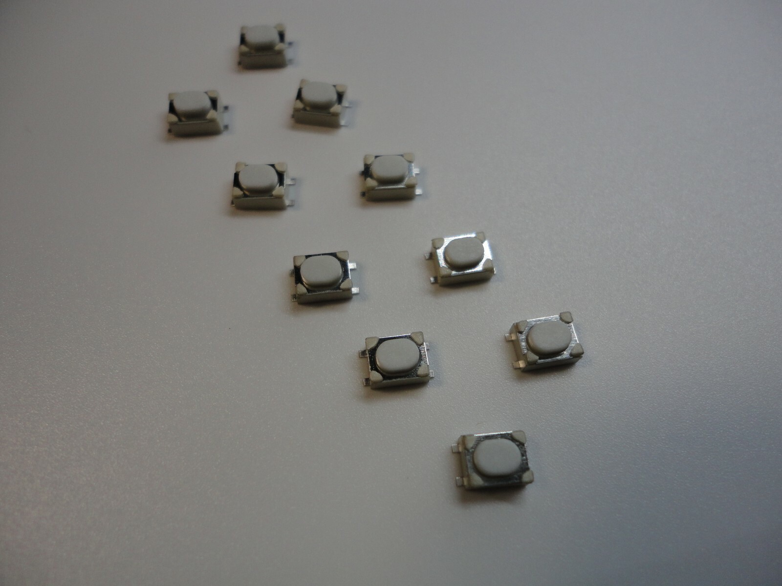 10 Pcs Pack Lot 3x4x2mm 4 Pin Momentary Push Tactile Micro Nano Switch Buttons