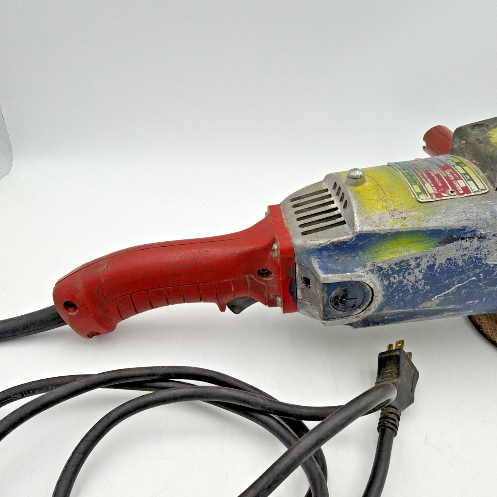 Milwaukee Heavy Duty Angle Grinder 7” Model # 6054 Not pretty but WORKS SEE VID!