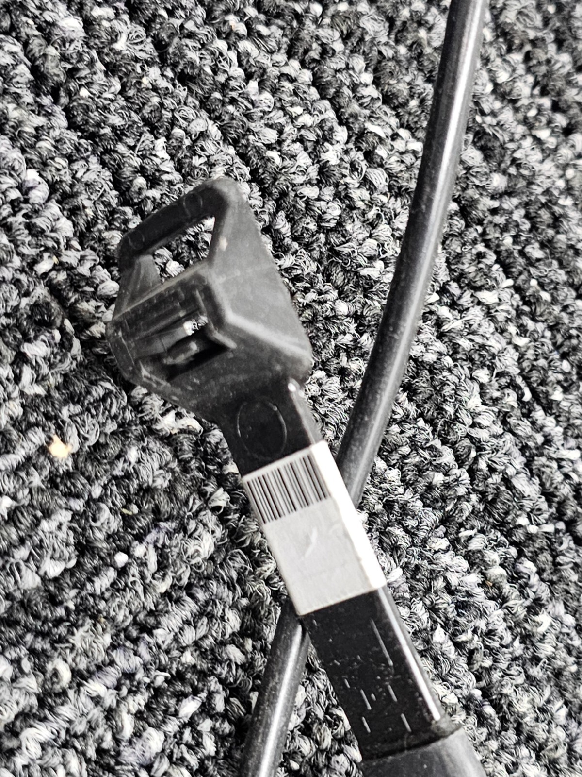 4FT 18AWG MTW Flexing OR AWM Style 1056/1275 600V VW-1-156205 Type TEW