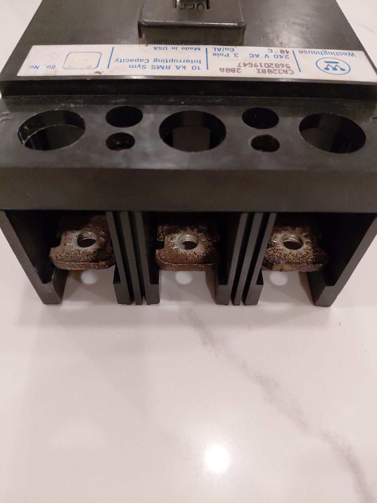 Westinghouse CA3200X 3Pole 200Amp 240Vac Bolt-On Circuit Breaker, Fresh Takeout