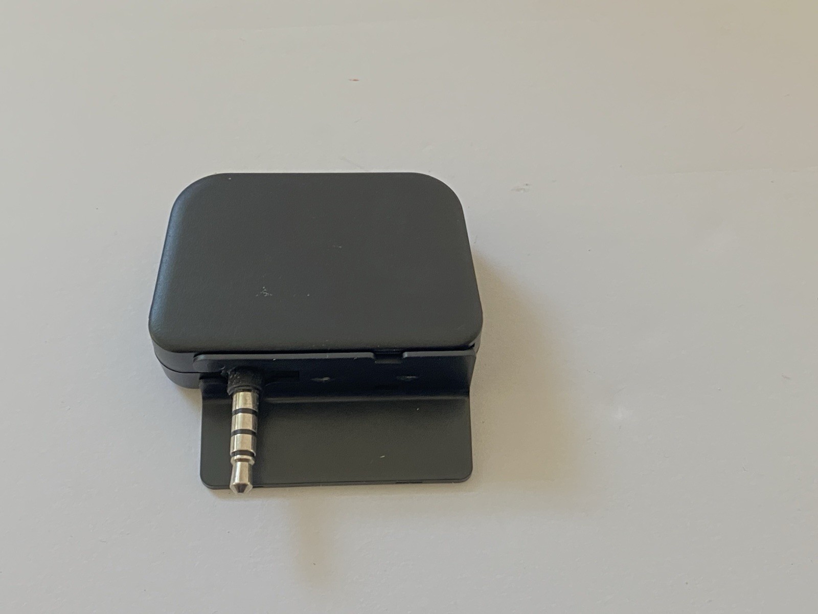 ID TECH UniMag II Secure Mobile MagStripe Reader ID-80110008-001 K019