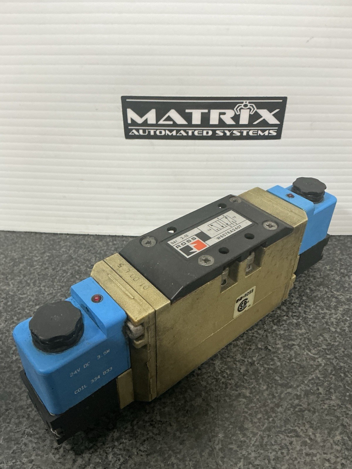 Ross W6576A2407 Pneumatic Double Solenoid Valve